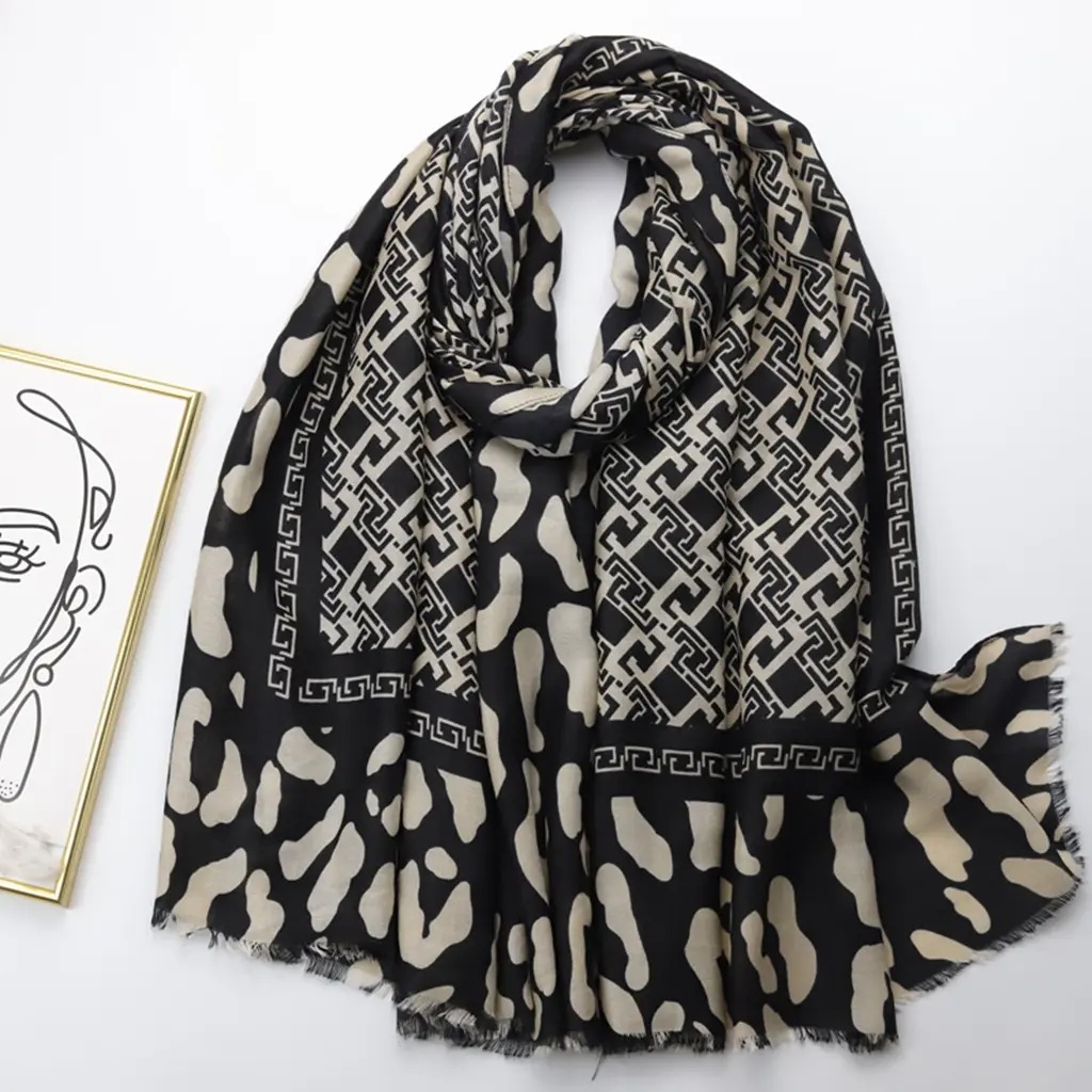 Fashion Leopard Positioning Cotton Printing Scarf Women Spring Autumn Viscose Shawl Scarf