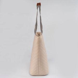 Bolsa Térmica Aislante Grande Reutilizable para Compras, Viajes, Picnics y Entregas, Mantiene la Comida Caliente o Fría - Product Image 6