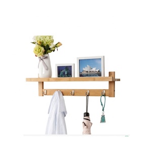 Giá Treo Tường Bằng Gỗ Tre Gắn Tường Với 5 Móc Kim Loại Và Kệ Trên Để Lưu Trữ Scandinavia - Product Image 1