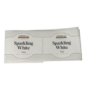 Etichette Adesive Personalizzate per Bottiglie di Vino con Stampa in Lamina d'Oro Confezione Premium per Vini Frizzanti, Bianchi, Rossi e Rosé - Product Image 6