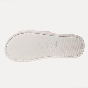 Pantoufles d'intérieur en peluche pour femmes, antidérapantes, en fourrure moelleuse, pour l'hiver et l'été, à enfiler, pour chambre à coucher, vente en gros - Product Image 4