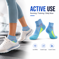 Chaussettes de sport athlétiques personnalisées avec logo, vente en gros, chaussettes de performance respirantes coupe basse, prix direct usine, faible MOQ, OEM ODM