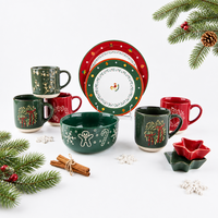 Service de table en céramique de Noël – Tasses, assiettes, bols – Édition spéciale fêtes avec logo personnalisé, glaçure réactive rouge et verte, décalcomanie en relief – Vente en gros