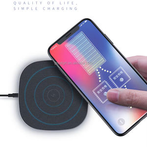 Cargador de teléfono <span class=keywords><strong>celular</strong></span> inteligente Cargador inalámbrico personalizado portátil Almohadilla de carga rápida para teléfono para Tecno para Samsung - Product Image 3