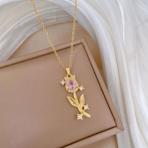 Collar de Acero Inoxidable Chapado en Oro de 18k con Zirconia, Collar con Colgante de Flor de Tulipán para Mujer - Product Image 2