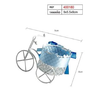 Décorations de fête en métal en forme de chariot 9x5.5x8cm - Product Image 2