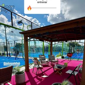 Cancha de Tenis Panorámica de Fábrica Apex China, Galvanizada en Caliente, Específica para Competencia, Instalación para Complejos Turísticos - Product Image 2