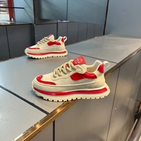 Chaussures pour hommes 2026 Printemps-Été Nouvelle Collection Tendance Confortables Polyvalentes Semelle Épaisse Populaires Chaussures Décontractées Style Papa Baskets