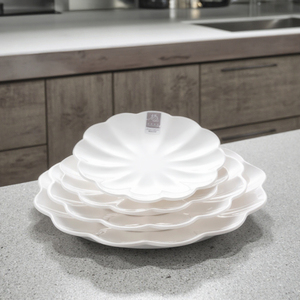 Wholesale Flower Shape 100% <strong>Plastic</strong> Round Melamine <strong>Dinner</strong> Plate <strong>Sets</strong> - Product Image 4