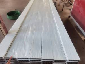 Tarima de Exterior WPC Coextruida de 150*24mm, Antideslizante, Impermeable, Resistente al Fuego, Fácil de Instalar, de Fábrica - Product Image 4
