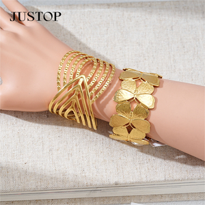 Pulseras OEM/OEM personalizadas, impermeables, de acero inoxidable, chapadas en oro, joyería de moda, hipoalergénicas, pulseras para mujer. - Product Image 5