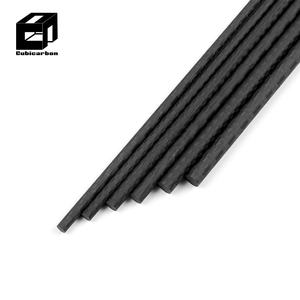 Barre in fibra di carbonio 3K 2mm 3mm 4mm <span class=keywords><strong>8mm</strong></span> 10mm 20mm diametro 30mm solide barre in carbonio opaco lucido - Product Image 5