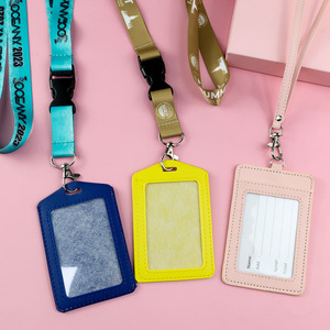 レザーIDカードホルダー付きカスタムソーシャルワーカー熱プレス転写昇華自動ストラップを設計する - Product Image 3