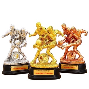 Trofeo Sportivo per Competizioni Scolastiche di Basket e Calcio con Scarpone d'Oro MVP e Pallone d'Oro per Premiazioni - Product Image 1