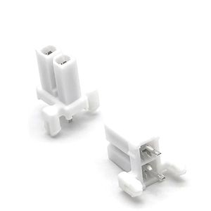 YZTECH 5557 WAFER Connecteur femelle carte-à-carte pas de 4,2 mm 180° °   DIP avec poteaux de positionnement, tube blanc PA66, emballage 2*1P - Product Image 1