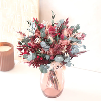 Bouquet d'hortensias et d'eucalyptus préservés pour la décoration intérieure, plantes florales de mariage, rose brumeux magenta, arrangement bohème pour mariage