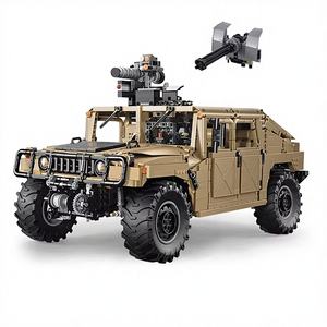 Cada Ensemble de 40 pièces de blocs de construction pour voitures télécommandées 1:8, modèles SUV, Buggy, Camions, Pick-up, blindées, techniques, urbaines et tout-terrain - Product Image 1