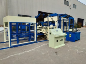 ماكينات تصنيع الكتل الأوتوماتيكية، ماكينات قوالب الكتل QT8-15، ماكينة قطع مجوفة في الفلبين - Product Image 6