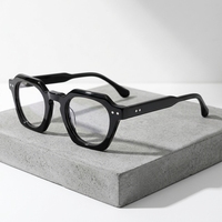 Montures optiques en acétate, design vintage fin, lunettes de vue pour un style professionnel classique