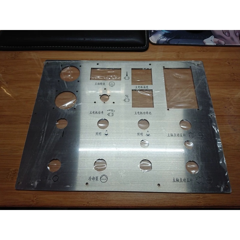 Manufacturer Custom Printing Engraving Metal Nameplate Stainless Steel Aluminum Laser Metal Signs for Furniture Metal Label