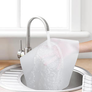 Tapis de protection en silicone pour plan de travail de cuisine, gris semi-transparent, isolant thermique, imperméable, antidérapant, découpable, résistant au four - Product Image 3