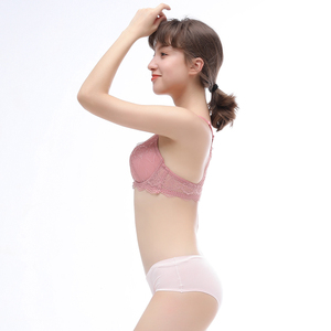 Soutien-gorge de lingerie sexy pour jeune femme, design unique de haute qualité, avec armatures, bonnet 3/4, bretelles ajustables, nœud, dentelle transparente, blanc - Product Image 3
