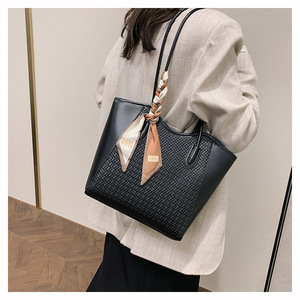 Fashion New Designer Crossbody Bags High Quality PU Leather Shoulder Messenger Bag Casual <b>Totes</b> Luxury Women Handbags and Purses - Product Image 4