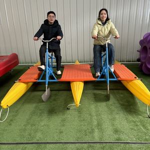 QIQU Vélo aquatique à coque rigide en PE et aluminium, 2 places, à faible entretien, pour usage commercial en station balnéaire - Product Image 2