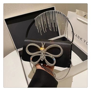 Venta al por mayor multicolor arco bolso de hombro Rhinestone borla Bowknot moda Crossbody cadena bolsos señoras bolsos - Product Image 5