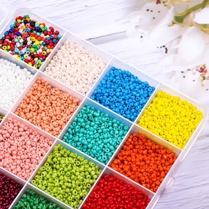 PJ005 <span class=keywords><strong>Kit</strong></span> de fabrication de <span class=keywords><strong>bijoux</strong></span> DIY avec perles de verre de 2-4 mm <span class=keywords><strong>pour</strong></span> bracelets, colliers, boucles d'oreilles et bagues, assortiment <span class=keywords><strong>pour</strong></span> adultes et filles, ensemble d'artisanat - Product Image 4