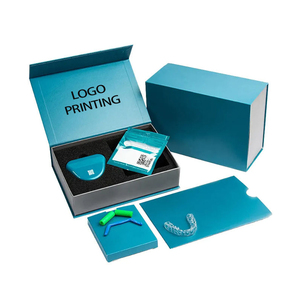 Boîte cadeau magnétique recyclée, paquet de papier orthodontique, emballage d'alignement des dents transparent pour les petites entreprises avec impression du logo de l'entreprise - Product Image 1
