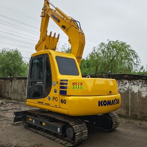 Mini-excavatrice sur chenilles d'occasion et reconditionnée, excavatrice Komatsu PC60-7 d'origine à vendre. - Product Image 1