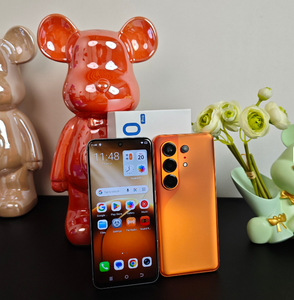 Camon 50 Pro รุ่นดั้งเดิม สมาร์ทโฟน 5G กล้องหลัง 4 ตัว 108MP หน้าจอเต็ม 120Hz ชาร์จเร็ว ปลดล็อคด้วยใบหน้าและลายนิ้วมือ เวอร์ชันสากล - Product Image 1