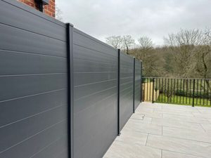 Chất lượng cao tùy chỉnh hiện đại hàng rào nhôm vườn/hồ bơi/sân thượng/sân sau tư nhân màu đen Nhôm hàng rào giá - Product Image 2