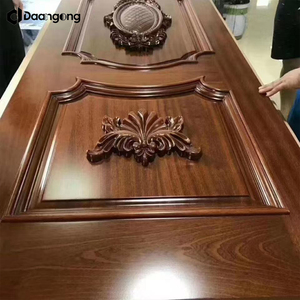 Puerta de Madera Maciza con Incrustaciones de Latón Chino para Villas de Lujo y Suites de Hotel con Motivos de Bestias Míticas y Cerradura Antigua - Product Image 5
