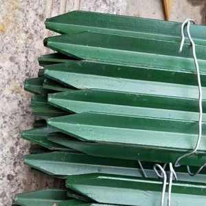 Soportes de hierro triangulares sólidos en forma de Y para vallas de huertos con extremos puntiagudos al por mayor - Product Image 3