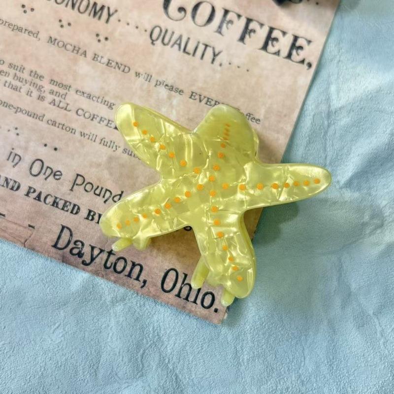 สีเหลือง