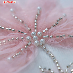 Tessuto in Pizzo Tulle con Perline e Fiori 3D di Lusso, Vendita all'Ingrosso - Product Image 5