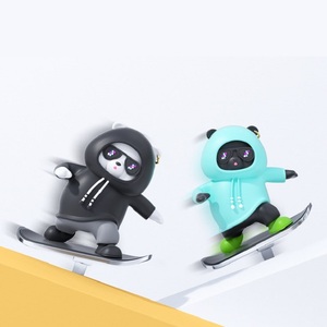 Ornement de tableau de bord de voiture en résine personnalisé, figurine de panda surfeur en dessin animé faite à la main, 10 cm, décoration intérieure de véhicule mignonne, cadeau - Product Image 3