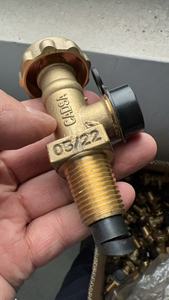 <span class=keywords><strong>Valvola</strong></span> di <span class=keywords><strong>sicurezza</strong></span> della <span class=keywords><strong>bombola</strong></span> del Gas di <span class=keywords><strong>gpl</strong></span> di alta qualità prezzo di fabbrica <span class=keywords><strong>bombola</strong></span> del Gas in ottone <span class=keywords><strong>valvola</strong></span> di uscita 23.2*2 si applica 21.8 a cameron Mali - Product Image 2