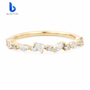 <span class=keywords><strong>Anello</strong></span> di Fidanzamento in Argento S925 <span class=keywords><strong>con</strong></span> <span class=keywords><strong>Diamante</strong></span> Moissanite Coltivato in Laboratorio <span class=keywords><strong>da</strong></span> <span class=keywords><strong>1</strong></span> <span class=keywords><strong>Carato</strong></span>, Forma a Cuscino, Placcato Oro, Regalo per Festa di Fidanzamento - Product Image 4