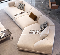 Canapé d'angle modulable Chesterfield en tissu avec option causeuse d'angle irrégulière, prêt à l'emploi pour salon