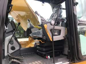 Multi-Function Used Excavator 2016 Model 20 Ton Operating <b>Weight</b> with Engine and Motor <b>for</b> <b>Sale</b> - Product Image 3