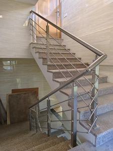 Balustrades modernes élégantes en acier inoxydable 304 mains courantes conception de tuyau carré simple pour escalier balcon garde-corps tige colonne - Product Image 6