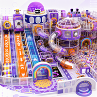 Aire de jeux intérieure pour enfants, ensemble commercial pour centre commercial, avec toboggan en spirale robotique sur le thème cosmique, durable, écologique et de haute qualité