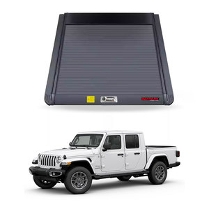 Cubierta de Caja de Carga Enrollable Manual de Aleación de Aluminio Premium para <span class=keywords><strong>Jeep</strong></span> <span class=keywords><strong>Gladiator</strong></span> <span class=keywords><strong>2020</strong></span>+ con Instalación Impermeable y sin Taladrar - Product Image 1