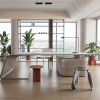 Bureau de travail en bois massif de style naturel moderne, personnalisé, avec étagère de rangement, pour bureau commercial ou espace de travail à domicile, fourni par l'usine