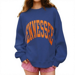 Sudadera de cuello alto con logotipo personalizado para mujer, de tela de primera calidad, estilo urbano, bordada, de forro polar, extragrande. - Product Image 1