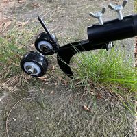 Outil de nettoyage et de désherbage à long manche détachable DD2963 avec roues, pour trottoir, pelouse, espaces entre les dalles, extracteur de mauvaises herbes, outil pour pot de fleurs et jardinière