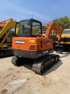 รถขุดขนาดเล็ก Doosan DH55 มือสอง นำเข้าจากเกาหลีแท้ รถขุดขนาดเล็ก Doosan DH55 สำหรับงานสวน ฟาร์ม และก่อสร้าง - Product Image 1
